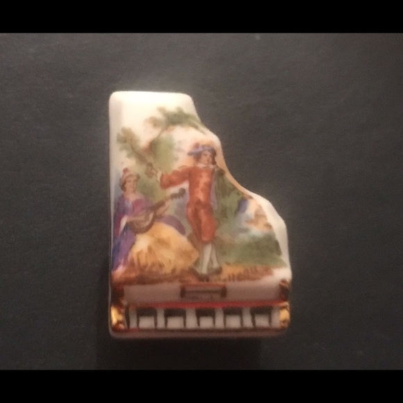 Limoges Miniature Piano made in France 24k Gold Hand Painted Signed